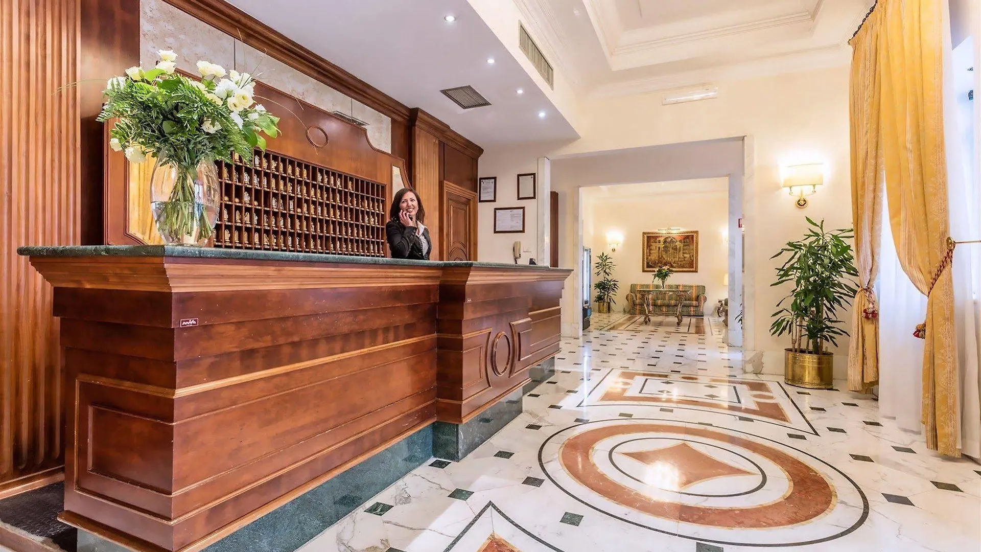 Raeli Hotel Noto روما 3*,  إيطاليا