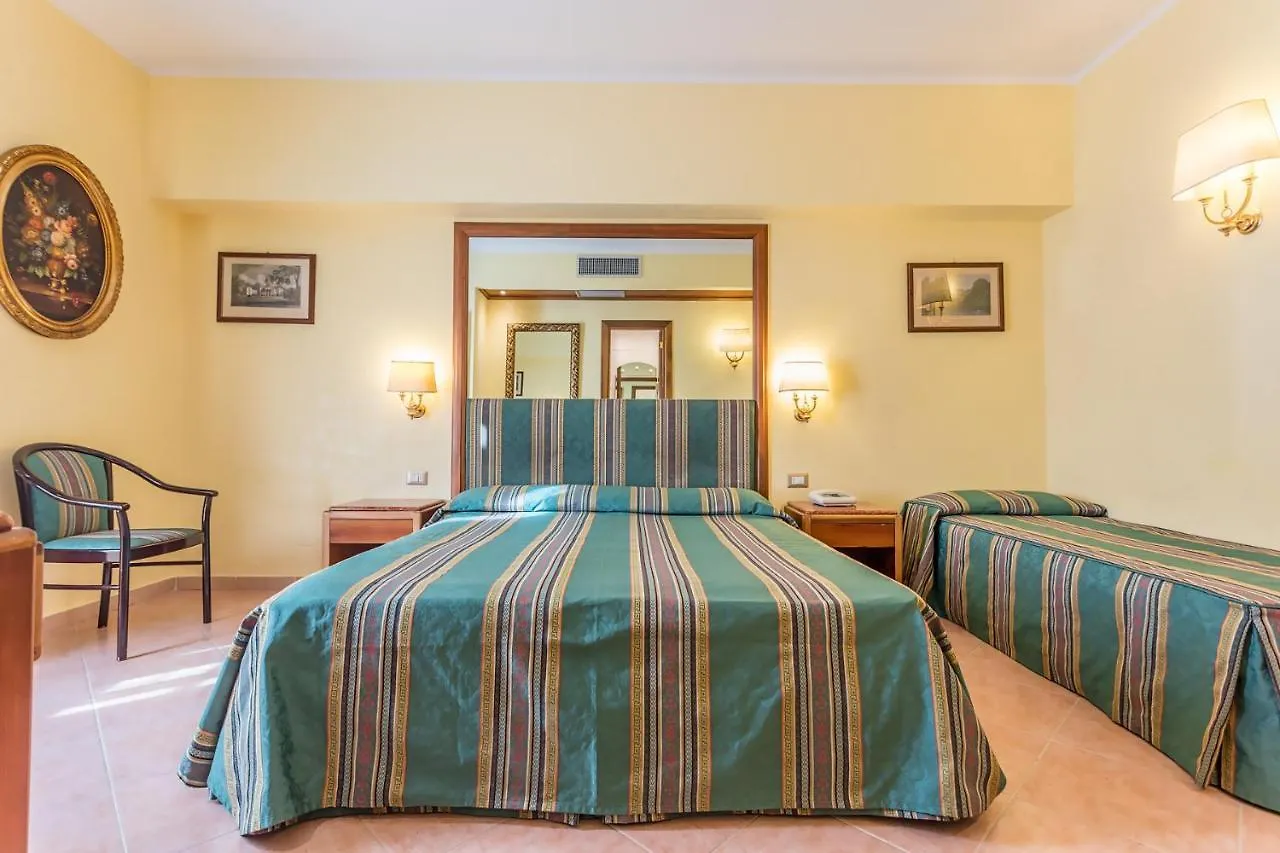 Raeli Hotel Noto روما إيطاليا